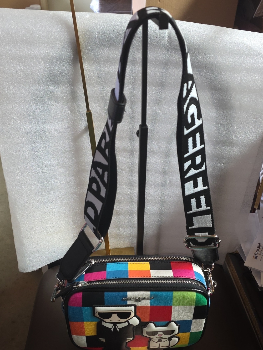 Karl Lagerfeld Multicolor Checkered Camera Crossbody Euc - Picture 2 of 13